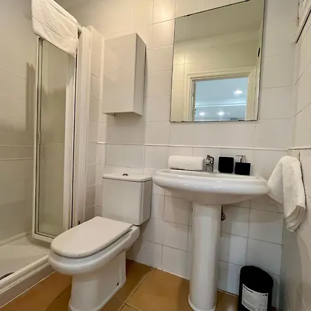 Miramar בית הארחה 3*
